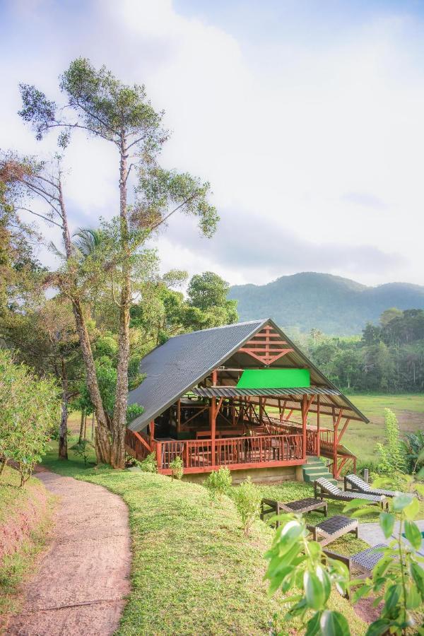 Cinnamon Village Sinharaja Deniyaya Buitenkant foto