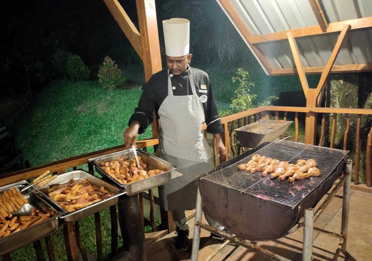 Cinnamon Village Sinharaja Deniyaya Buitenkant foto